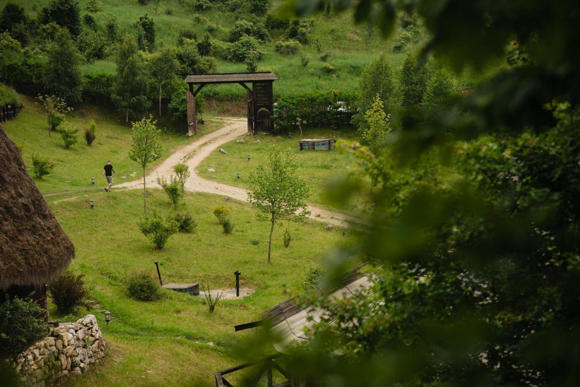 Raven'S Nest - The Hidden Village, Transylvania - Romania Sub Piatra Dış mekan fotoğraf